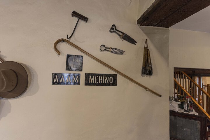 Room 11 of 21
