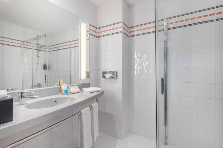 Bath Interior