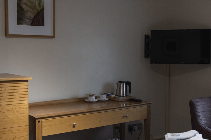 Room 5 of 54