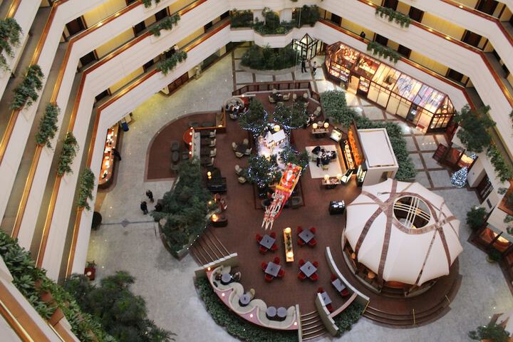 Hotel Exterior 82 of 82
