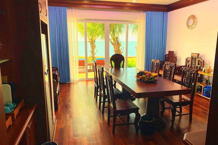 Room 34 of 129