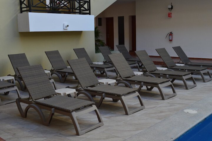Hotel with Pool