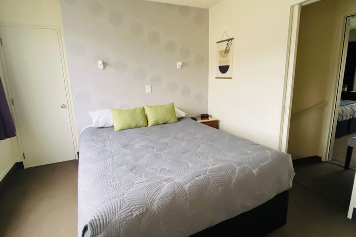 Room 21 of 69