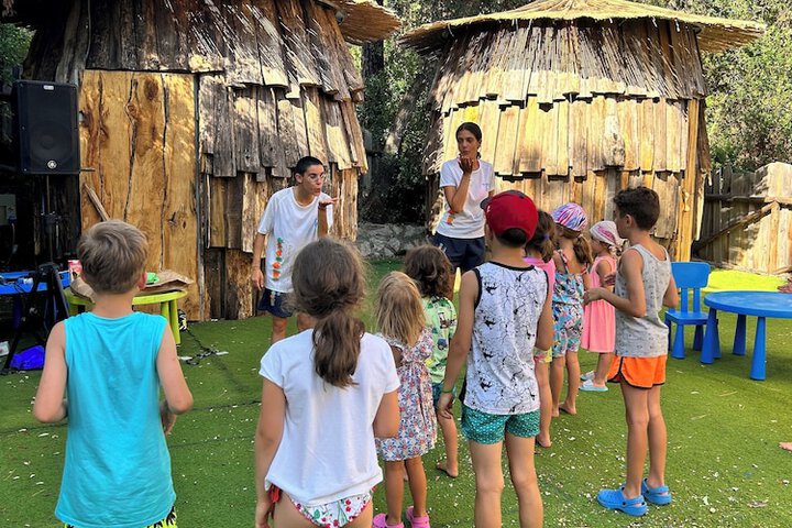 Childrens Activities 106 of 159