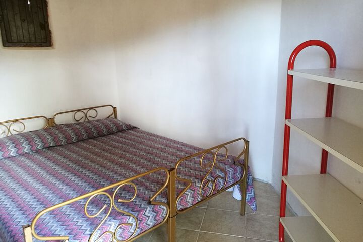Room 11 of 46