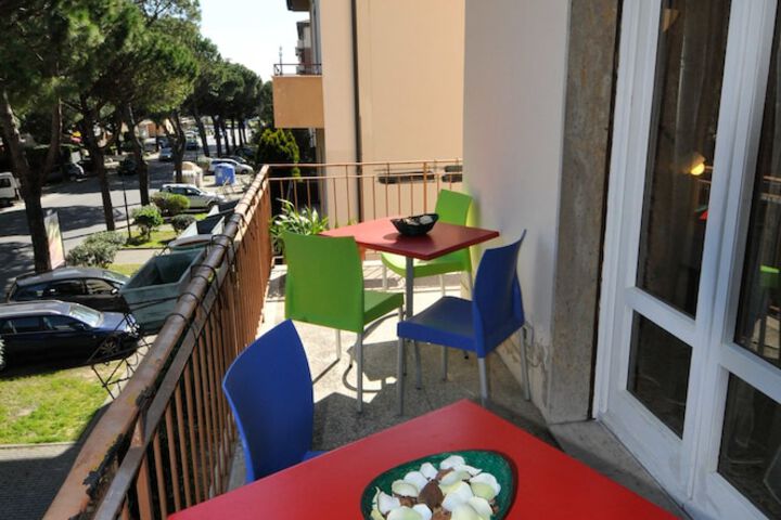 Terrace/Patio 11 of 28