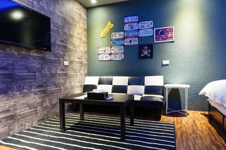 Room 17 of 56