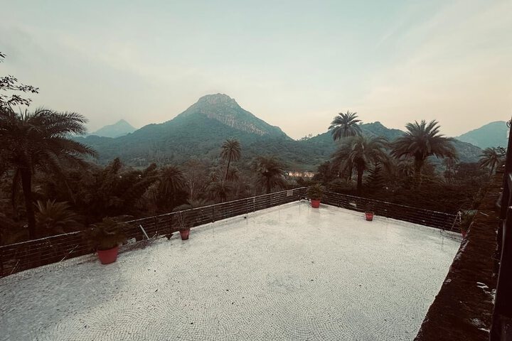Hotel Grand Valley by Shri Hari Niwas in Mount Abu