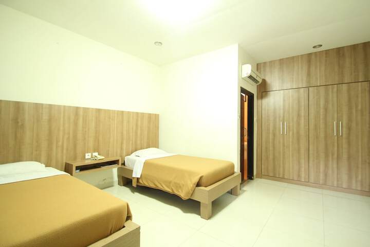Room 4 of 46