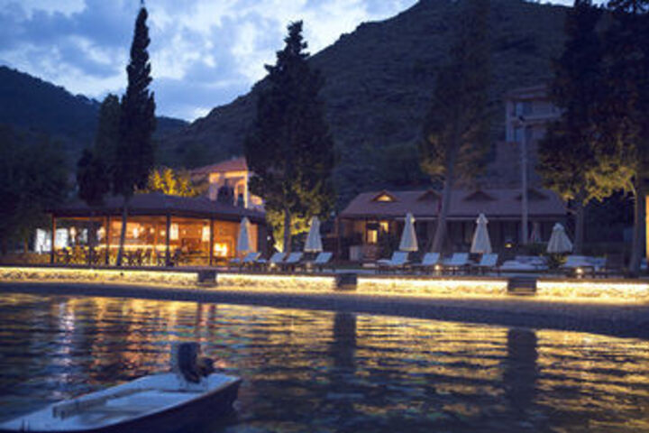 Vira Demir Boutique Hotel & Beach