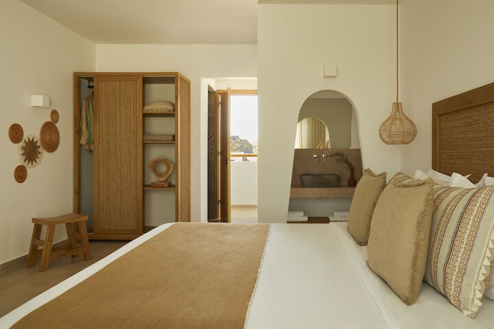 Room 8 of 59