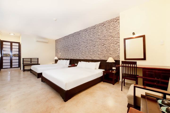 Room 15 of 35
