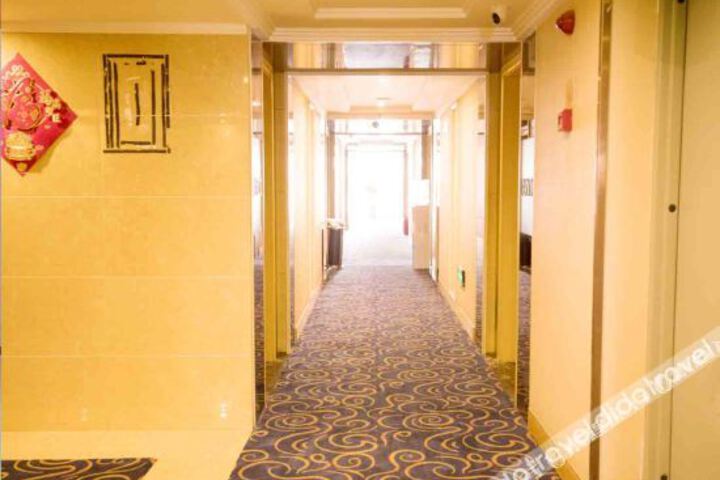 Hotel Interior 17 of 37