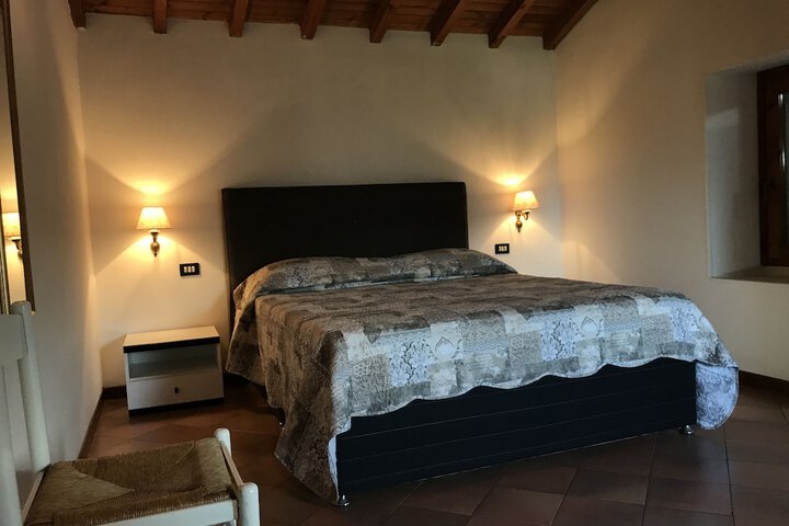 Room 8 of 79
