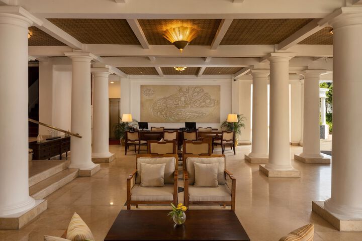 Lobby Entry