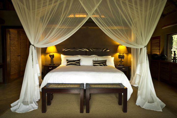 Room 3 of 38