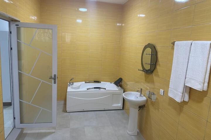 Room 36 of 44