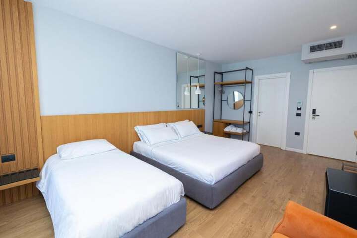 Room 36 of 52