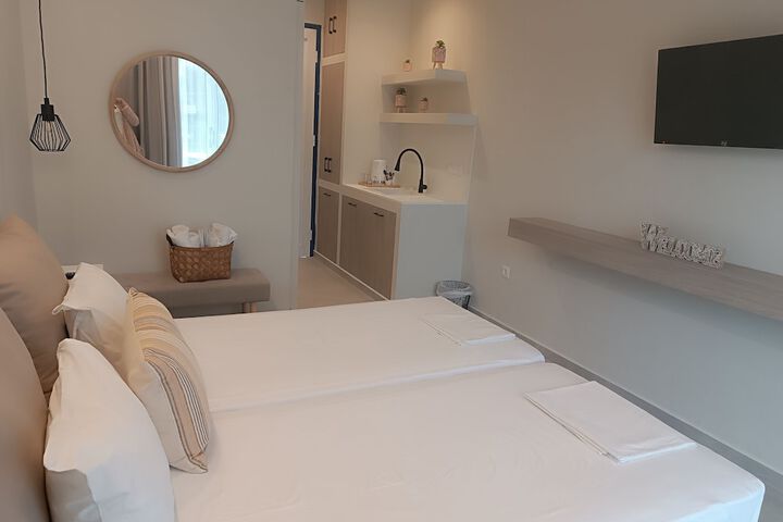 Room 15 of 70