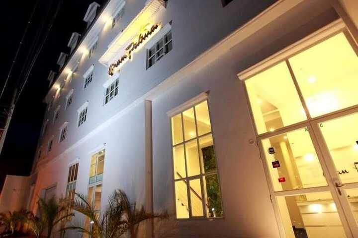 Hotel 19 of 19