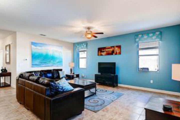 Room 16 of 22