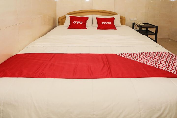 Room 6 of 23