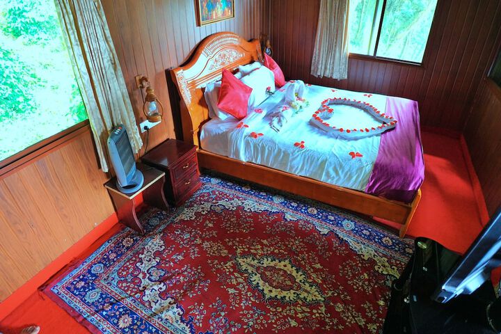 Room 22 of 66