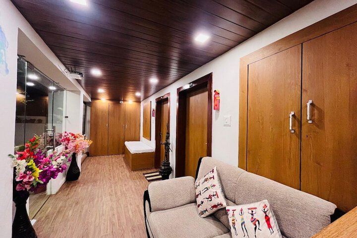 Hotel Gulmarg Residency