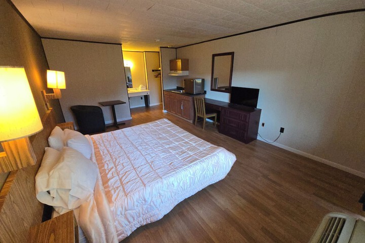 Standard Double Room 2 Double Beds Park View (17 of 21)