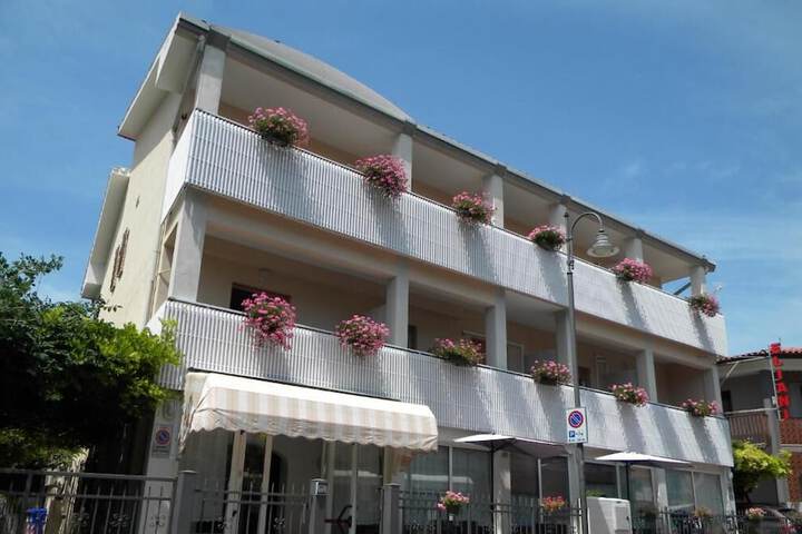 Hotel 69 of 71