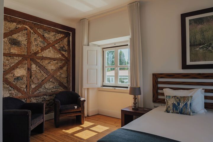Room 18 of 68
