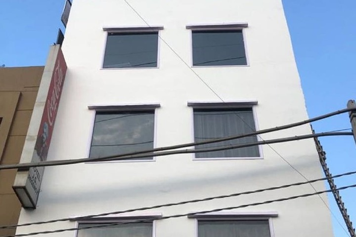 Hotel J S Regency