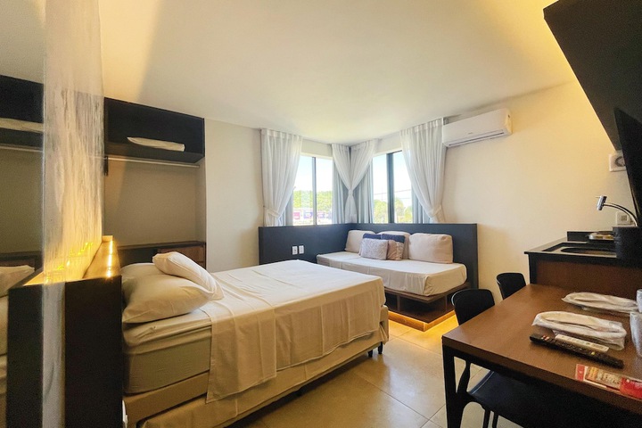 Room 35 of 88