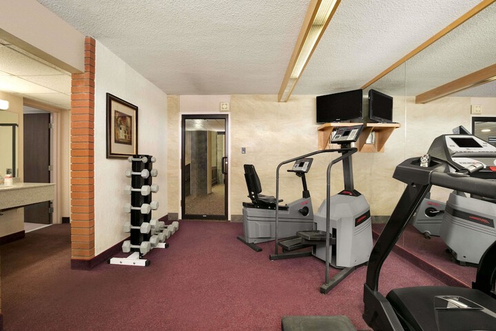 Hotel Gym Photos