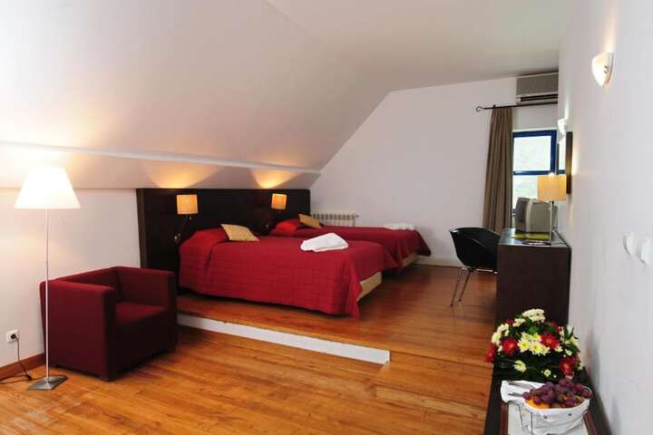 Room 13 of 63