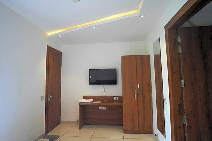 Hotel O Ashoka