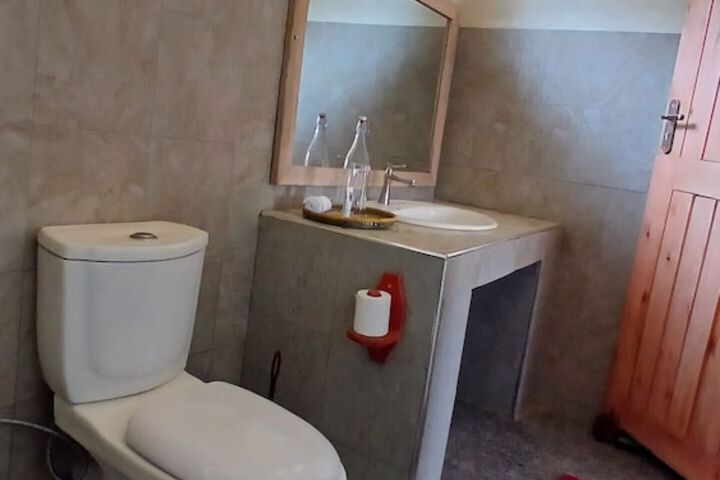 Room 46 of 97