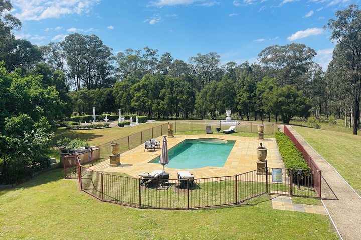 Pool 107 of 214