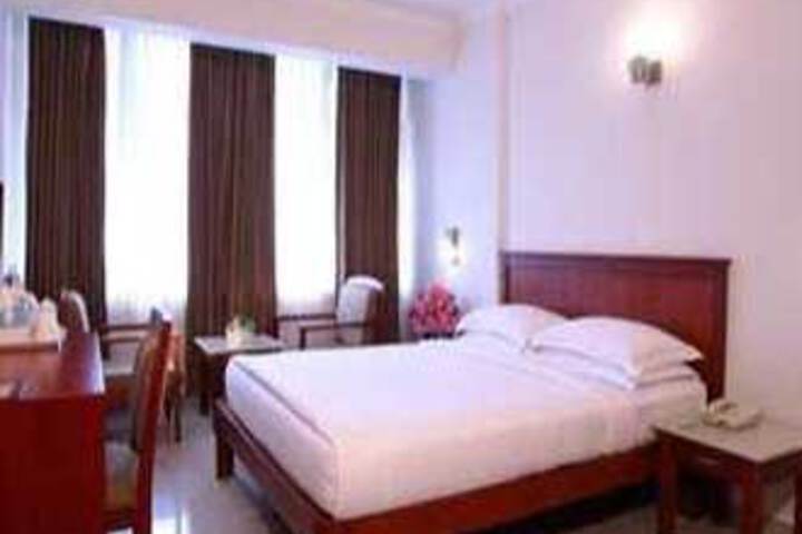 HOTEL POORAM INTERNATIONAL