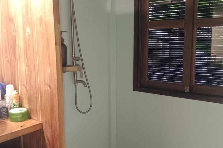 Room 10 of 20