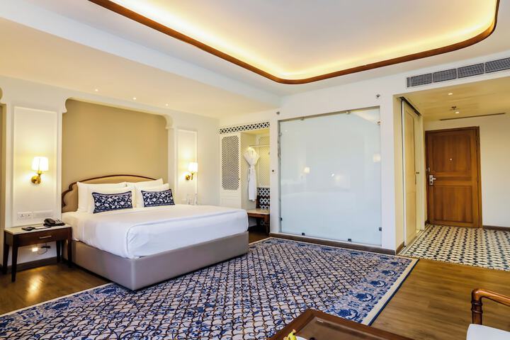 Room 75 of 170
