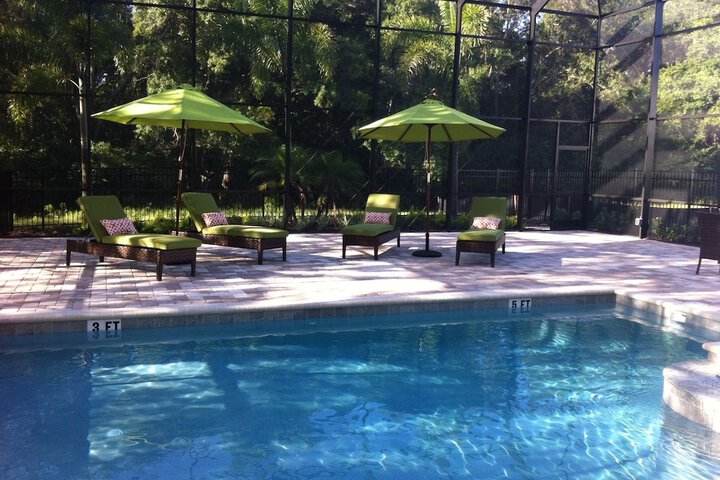Sundeck 22 of 24