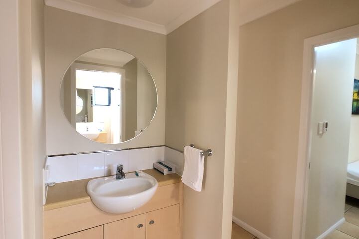 Room 17 of 23