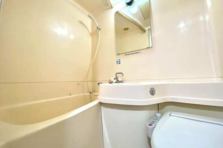 Bath Interior