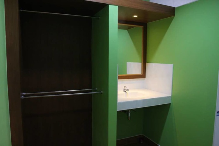 Room 12 of 15