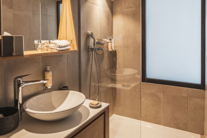 Bath Interior