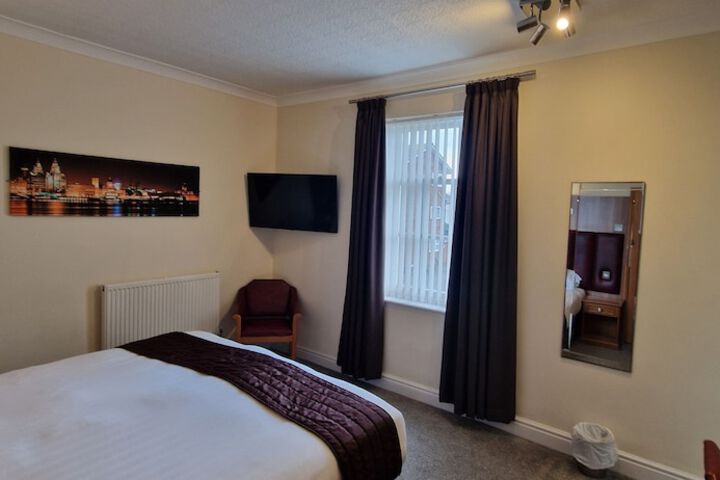 Room 22 of 43