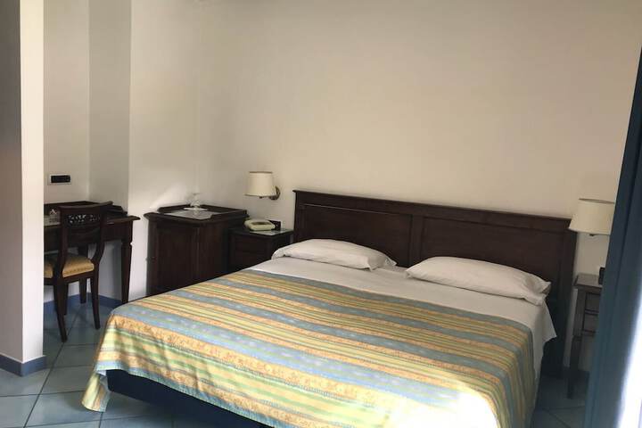 Room 7 of 29