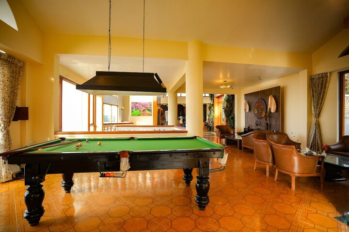 Pool 17 of 29