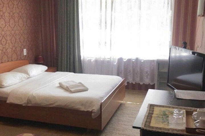 Room 21 of 40